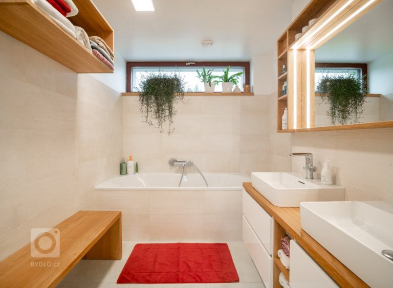 add picture to album