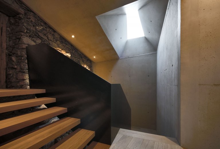 Revitalizace hospodářství a dostavba obytného prostoru