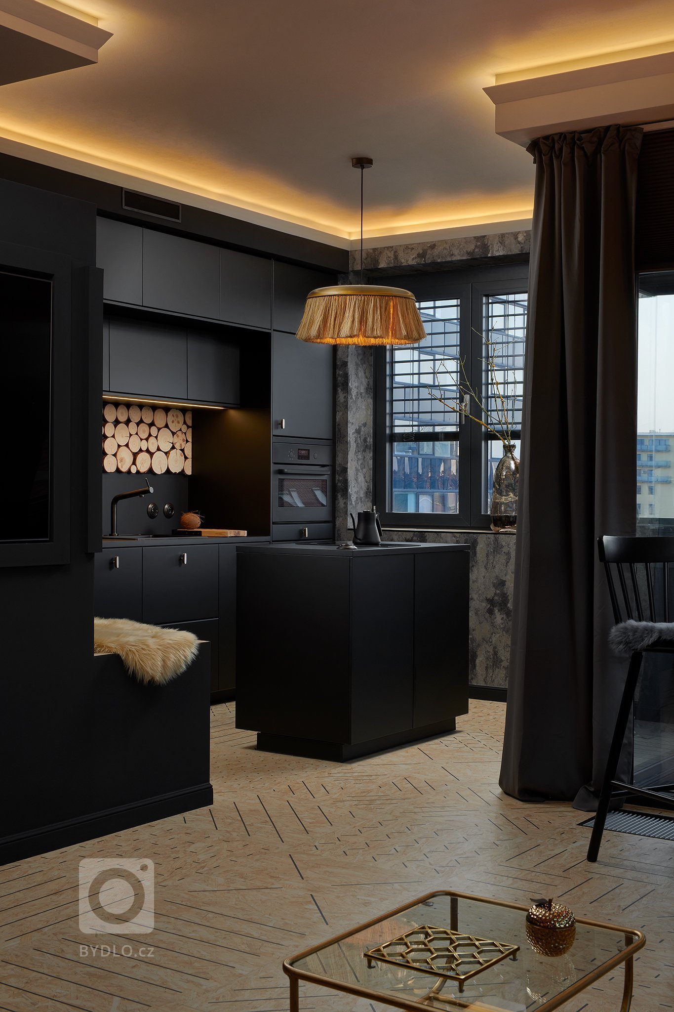 Glamour styl -&nbsp;interiér s nádechem luxusu, do jisté míry jde o určitou extravaganci a odvahu kombinovat historické a umělecké kousky s&nbsp;moderními…