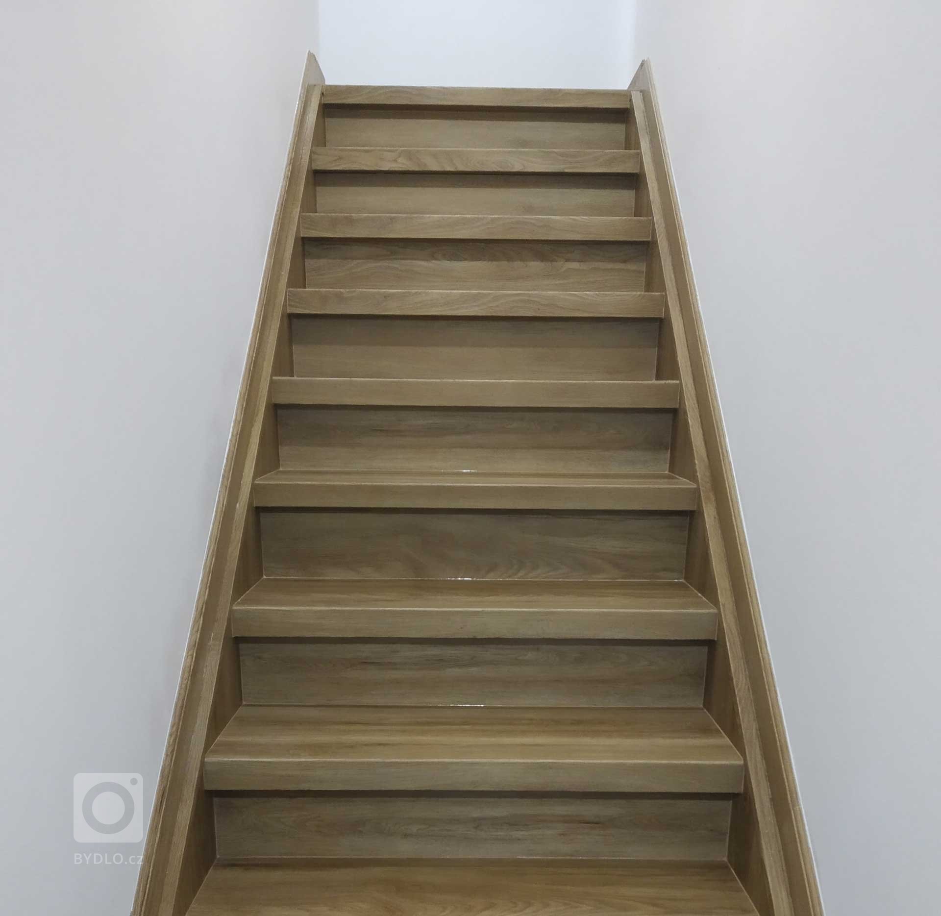 Výsledný stav po obkladu z vinylové podlahy