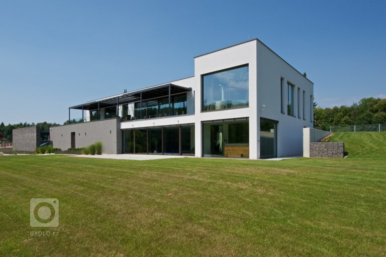 add picture to album