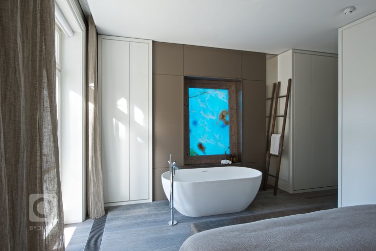 add picture to album