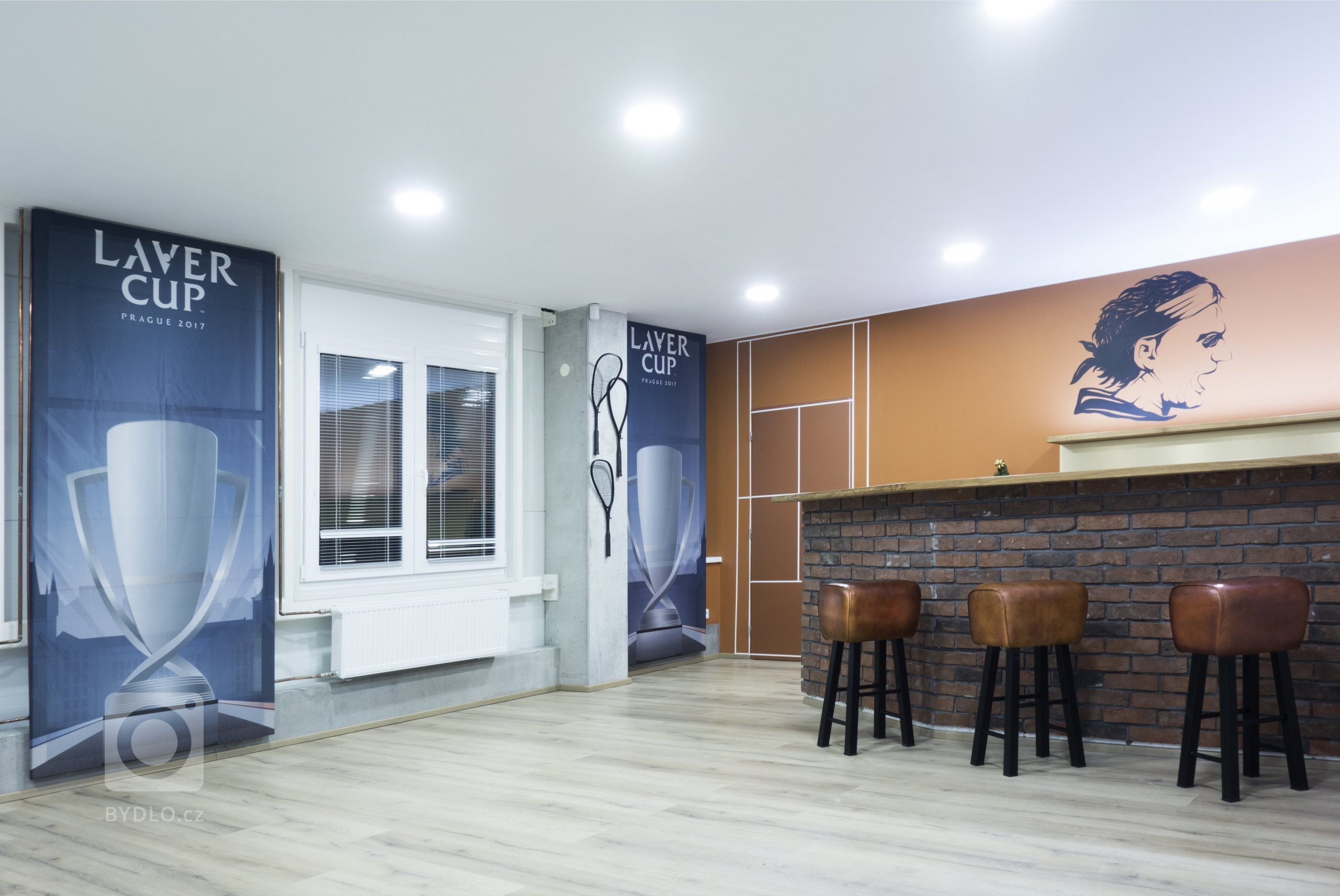 cihlový bar