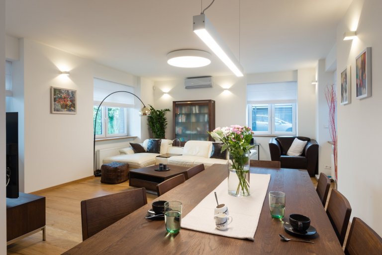 Návrh a realizácia FHA - FullHouse Architecture - naša ďalšia úspešná realizácia interiéru rekonštruovaného rodinného domu v Bratislave. Majiteľom prajeme…