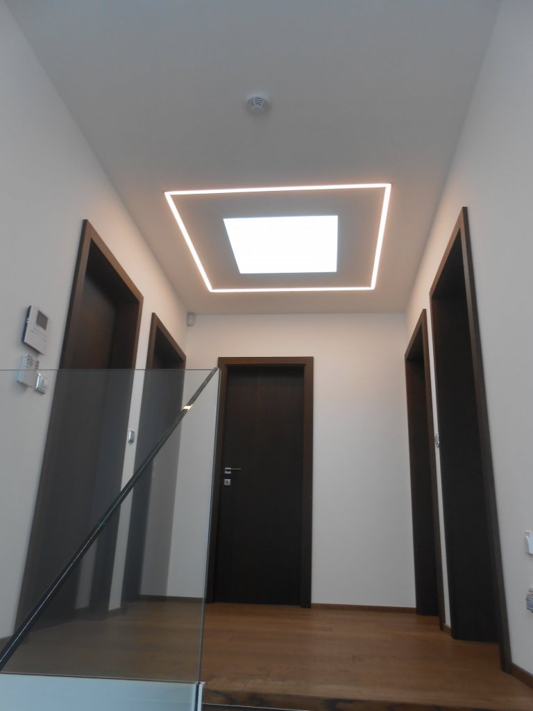 Zafrézování Led lišt do sádrokartonu