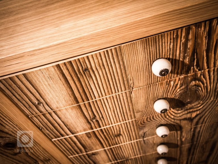 add picture to album