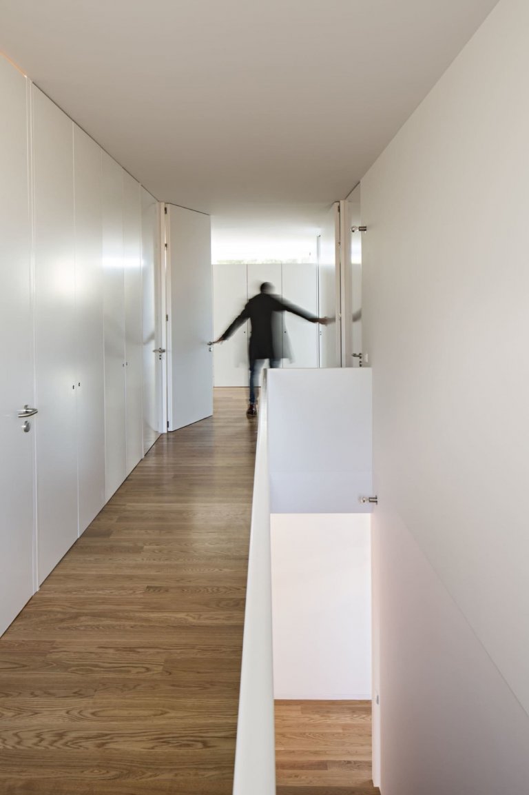 Minimalistický dům z betonu