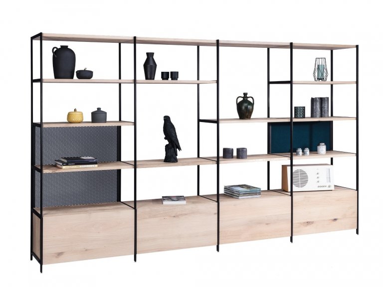 Police na knihy jako výstřelek designérů