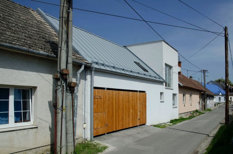 Rekonstrukce domu ve venkovské zástavbě