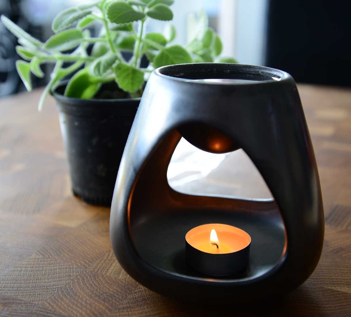 Zbytek odvaru rýmovníku můžete dát do aromalampy a nechat provonět celý byt