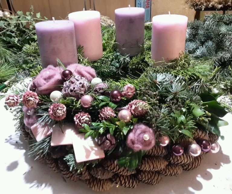 Trendy adventních věnců pro rok 2018