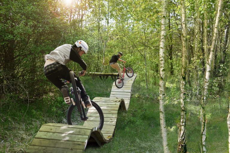 Navržený singletrack navazuje na již existující bikepark.