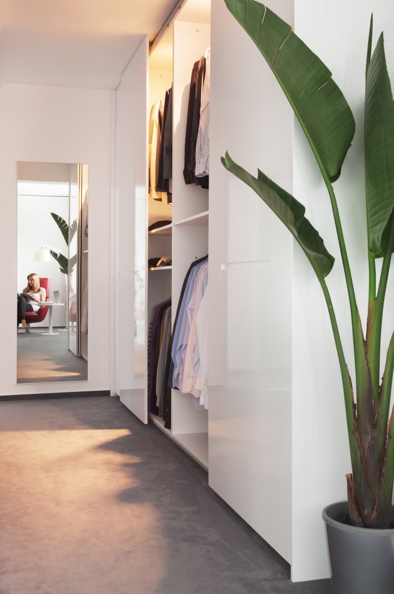 Původní vybavení novostavby z&nbsp;roku 2007 bylo nutné zásadně přehodnotit a navrhnout změny, které by lépe vyhovovaly požadavkům klienta na komfort a…