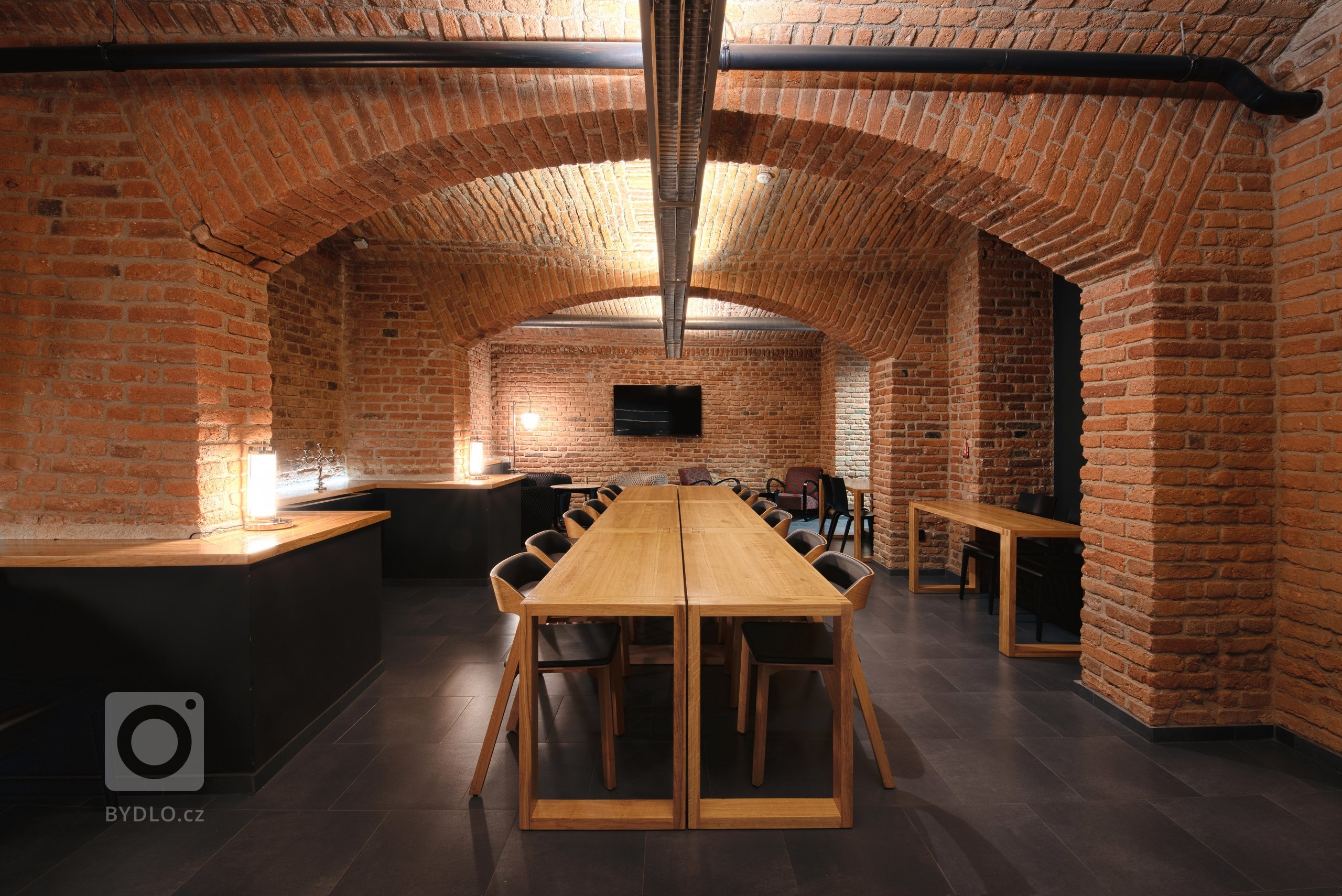 About project:

Wine Society invites the costumer to the deep senses of the wine. The space follows the desire of the excellency and welcome each wine lover to…