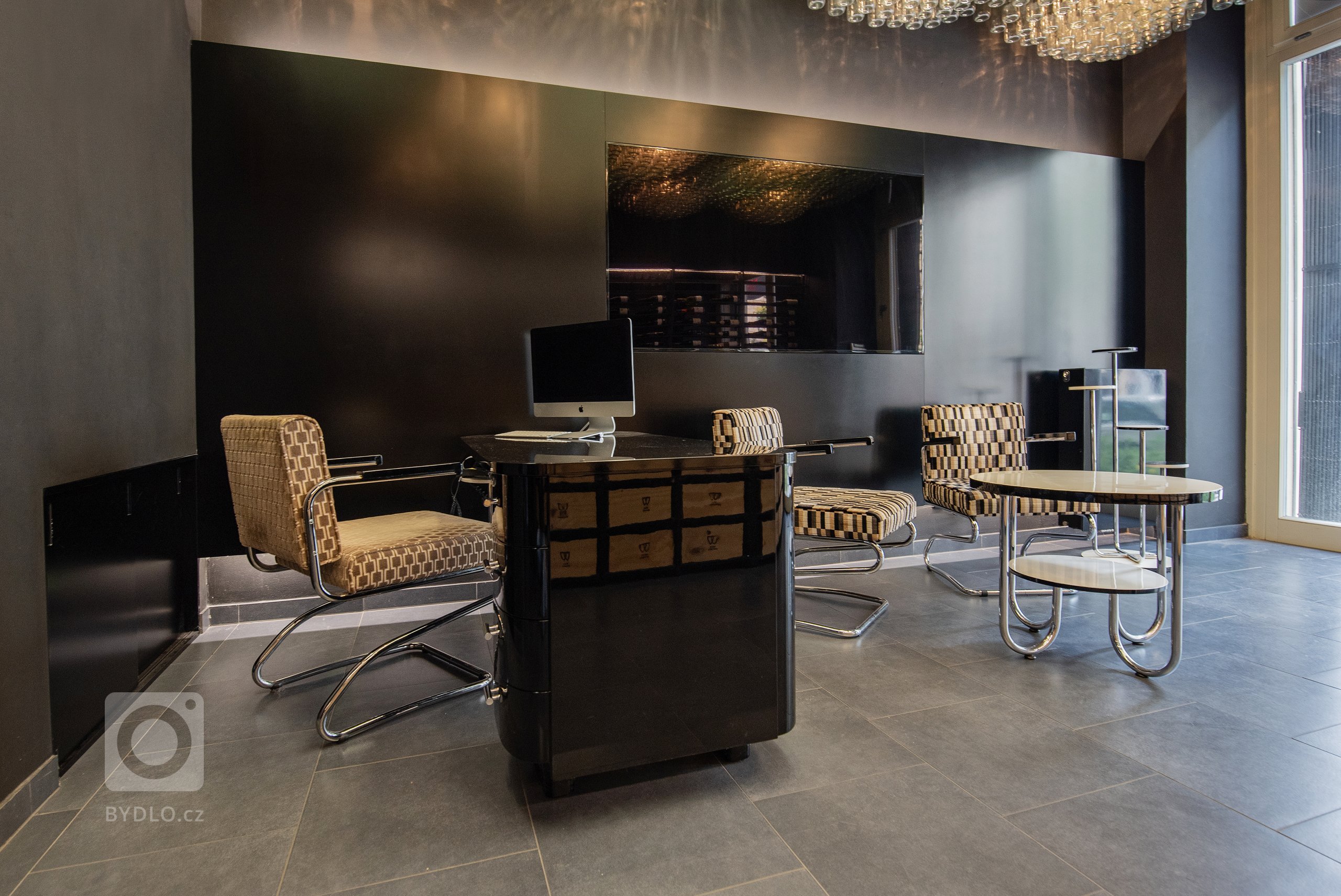 About project:

Wine Society invites the costumer to the deep senses of the wine. The space follows the desire of the excellency and welcome each wine lover to…