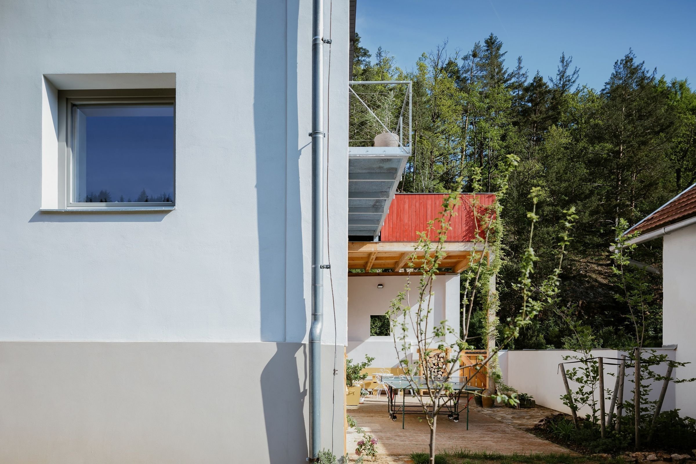 Zrekonstruovaný mlýn v údolí Zbirožského potoka