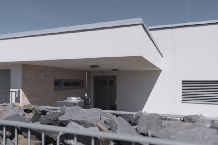 Netradiční dům -&nbsp;netradiční&nbsp;plot

Když zadáte dům&nbsp;architektům v Master Design, můžete čekat,&nbsp;že to bude pecka. Žádná tuctovka. A když…