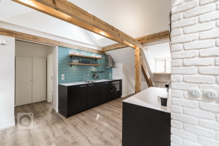 add picture to album