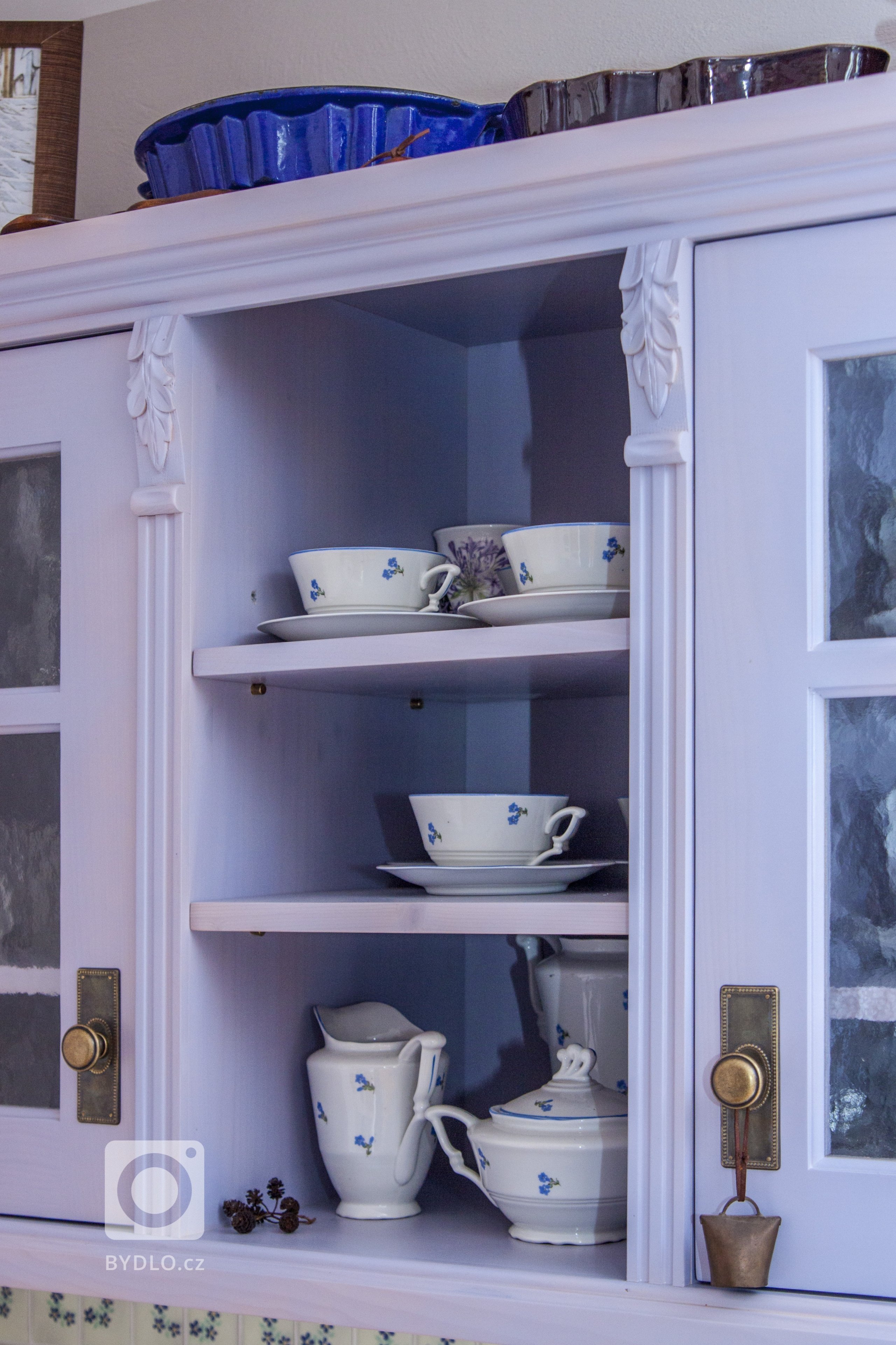 Venkvská chalupa v Českém ráji.&nbsp;Na této krásné chalupě jsem měla možnost spolupracovat od návrhu barevnosti nábytku až po výběr veškerých dekorací a…