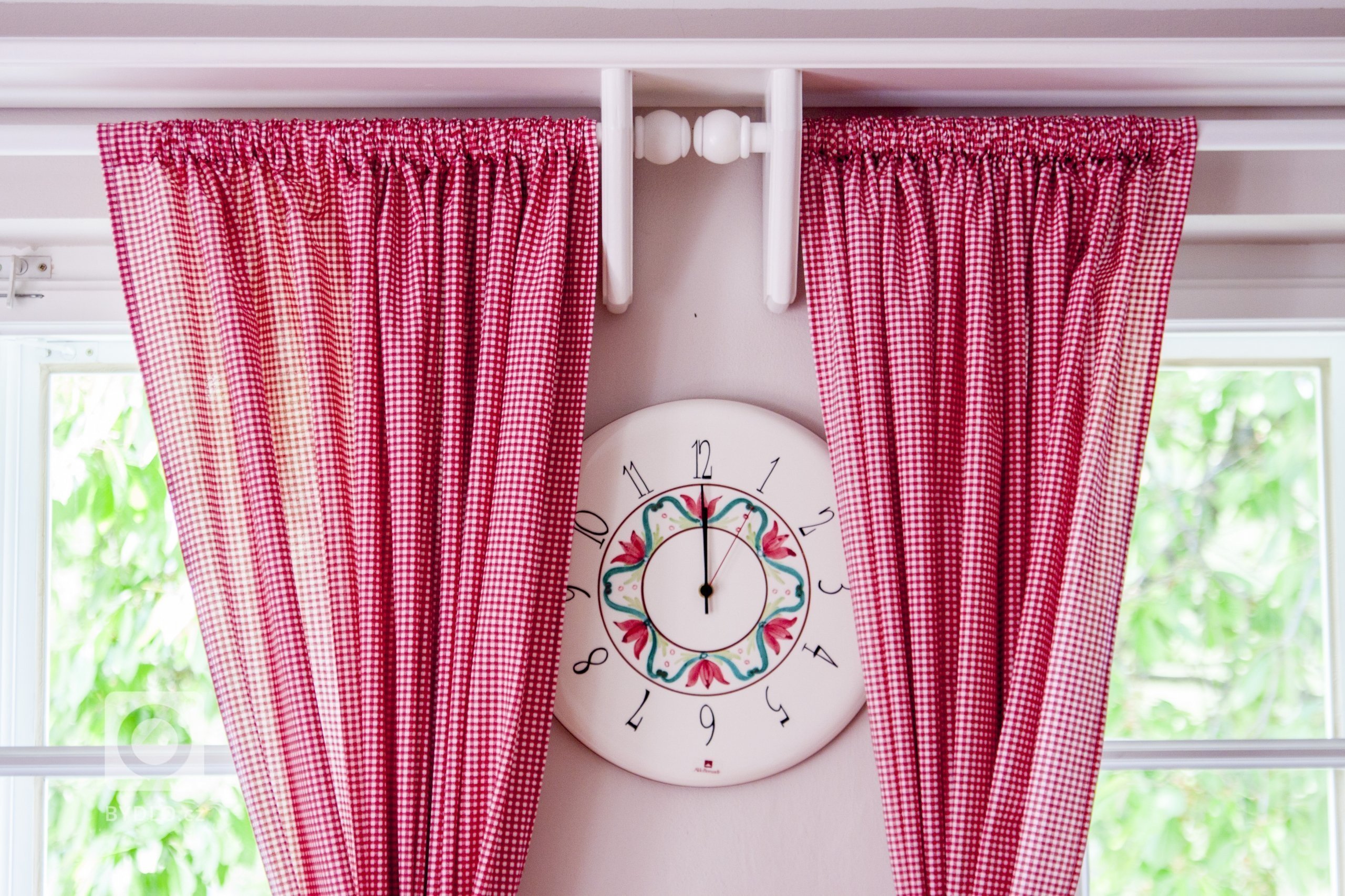 Venkvská chalupa v Českém ráji.&nbsp;Na této krásné chalupě jsem měla možnost spolupracovat od návrhu barevnosti nábytku až po výběr veškerých dekorací a…