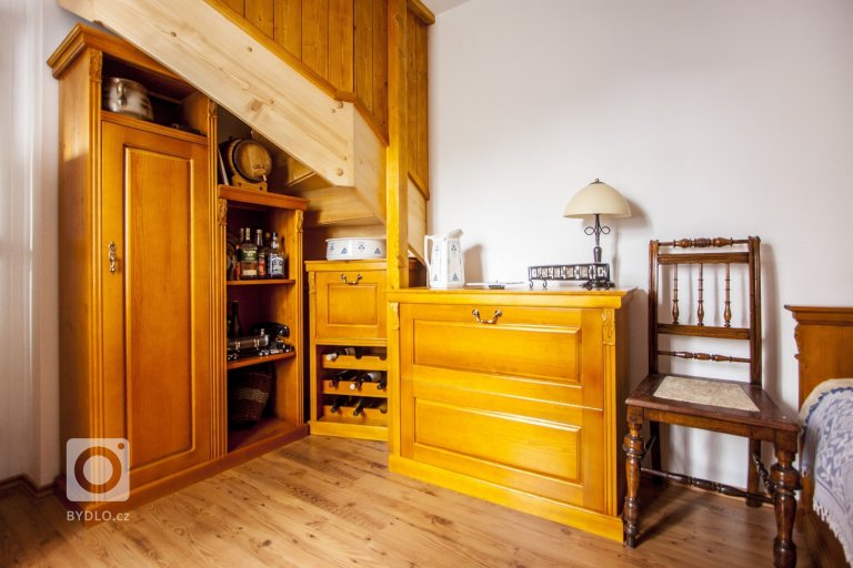 add picture to album