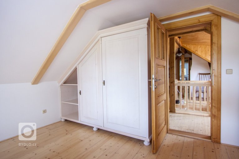 add picture to album