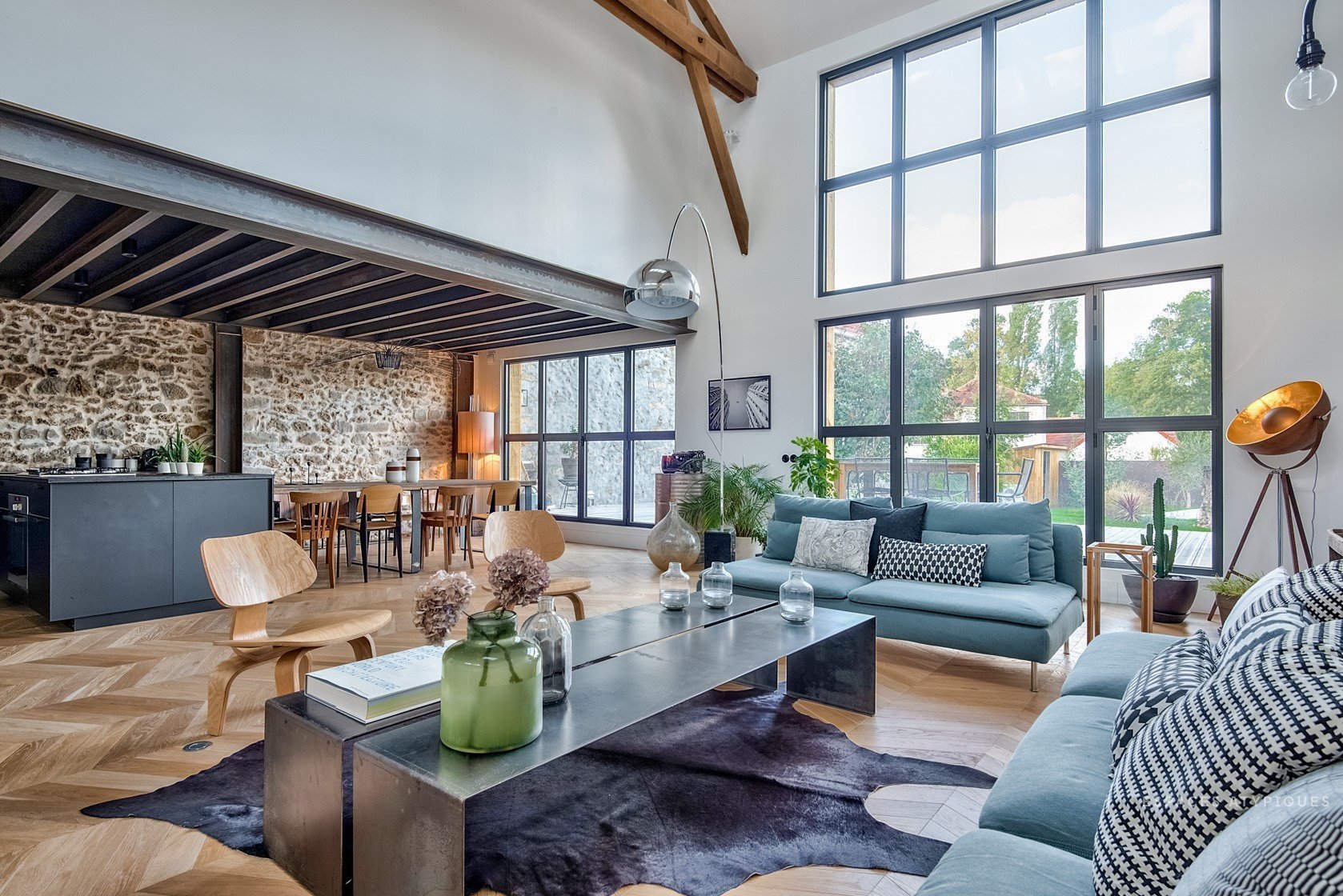 Renovace stodoly u Paříže
