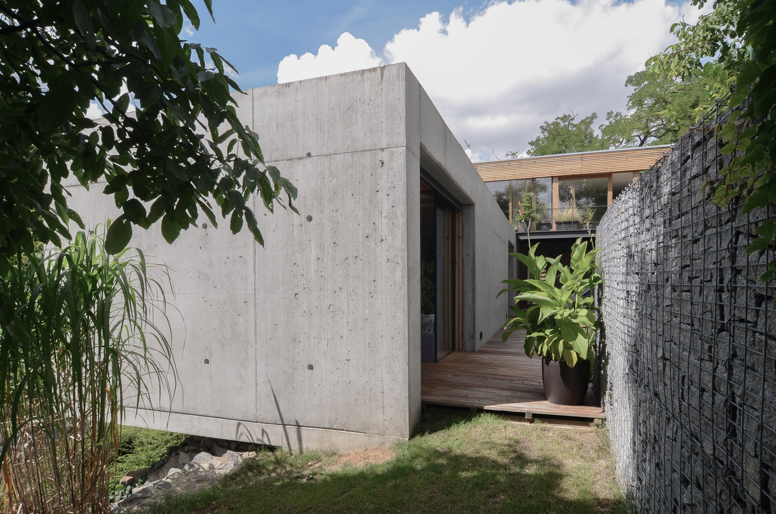 Vila nad vodopádem - Lysolaje