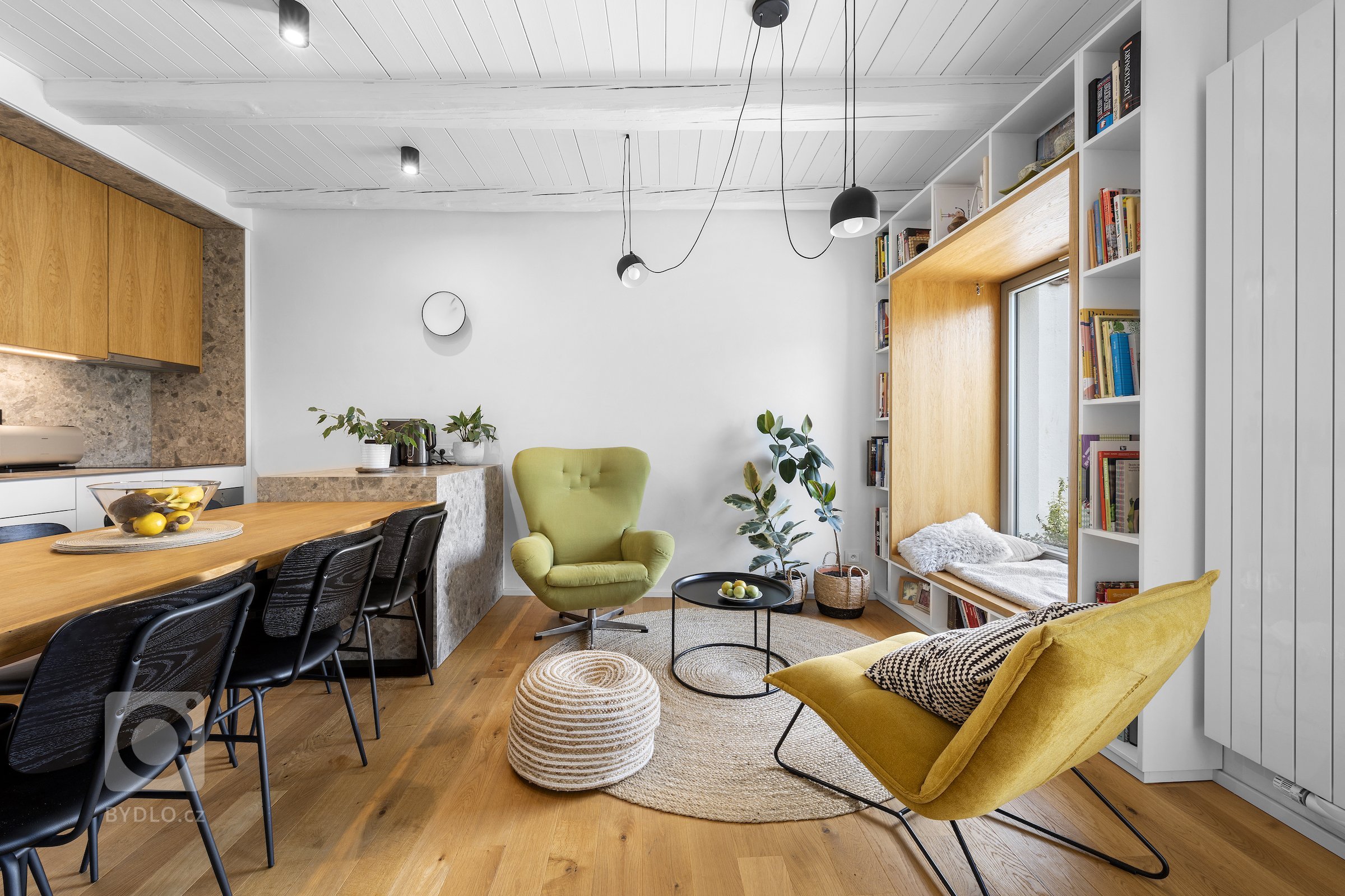 V rámci mého posledního fotografačního projektu jsem měl možnost zachytit interiér, který byl navržen s cílem vytvořit vzdušný a moderní prostor v…