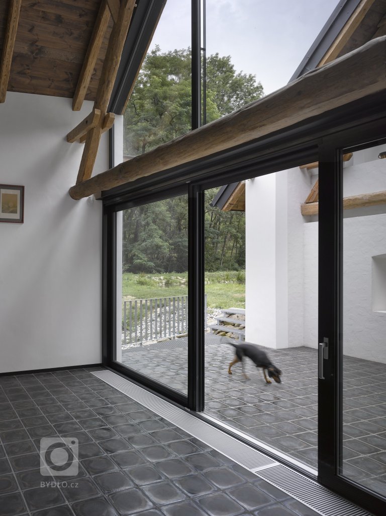 add picture to album