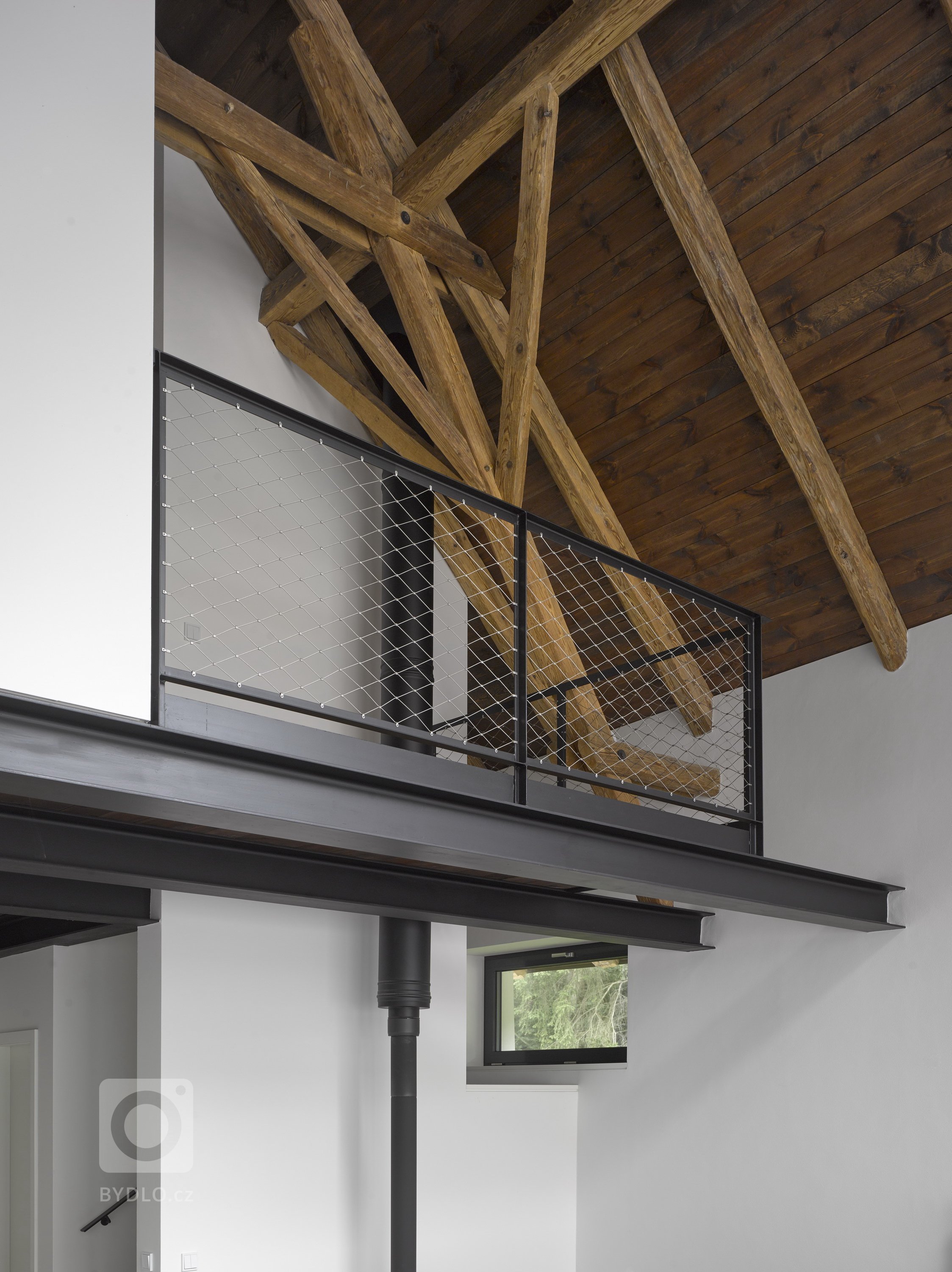 Již od prvního setkání s&nbsp;majiteli bylo jasné zadání, jaké má jejich budoucí bydlení splňovat požadavky: "Má být neotřelé a přitom neokázalé".…