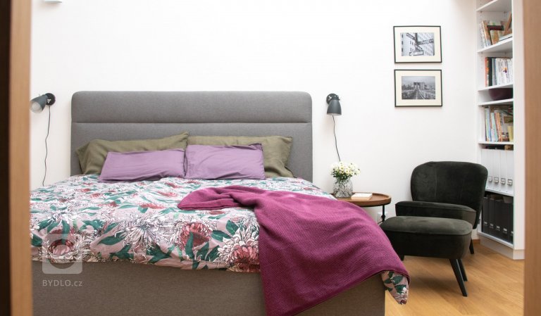 add picture to album